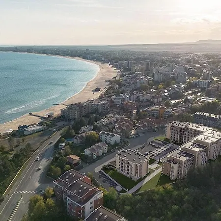 Apartment Green Fort Suites דירה סאני ביץ'